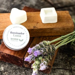 Iluminador Luna | brotta